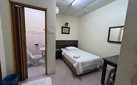 Seri Kemaman Inn, Terengganu  2*